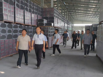 河南省工程建設標準《石墨改性水泥基保溫板保溫系統應用技術標準》制定工作第三次會議順利召開